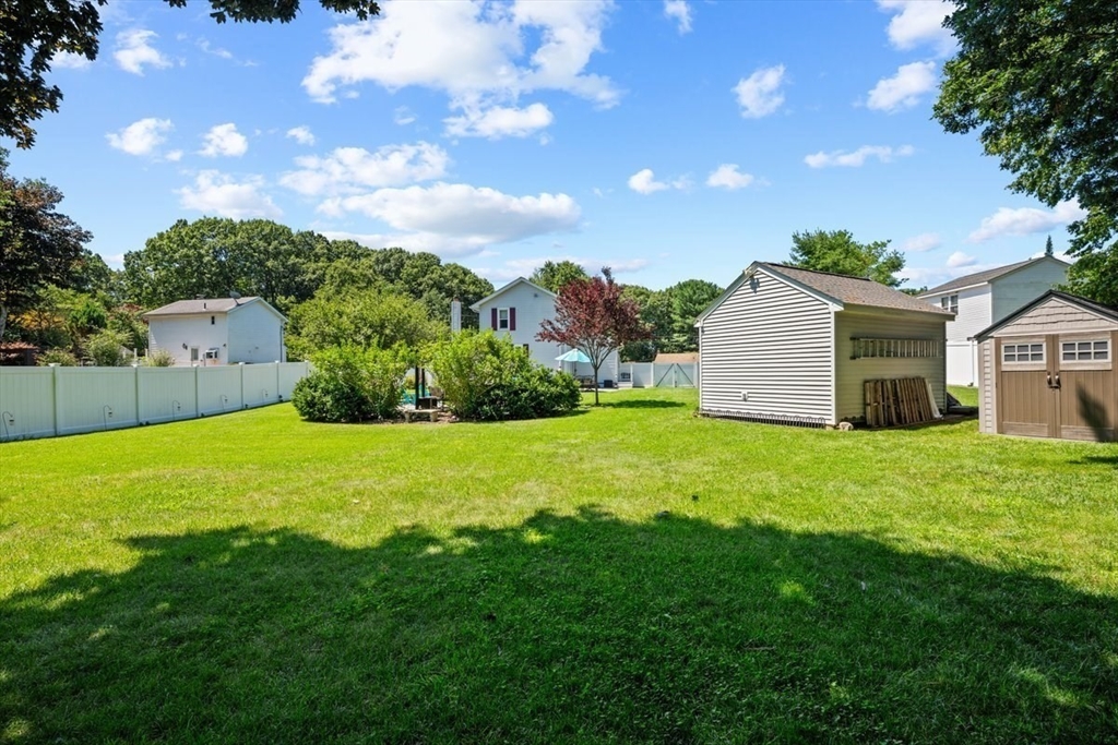 33 Scenic Ave Property Photo 25