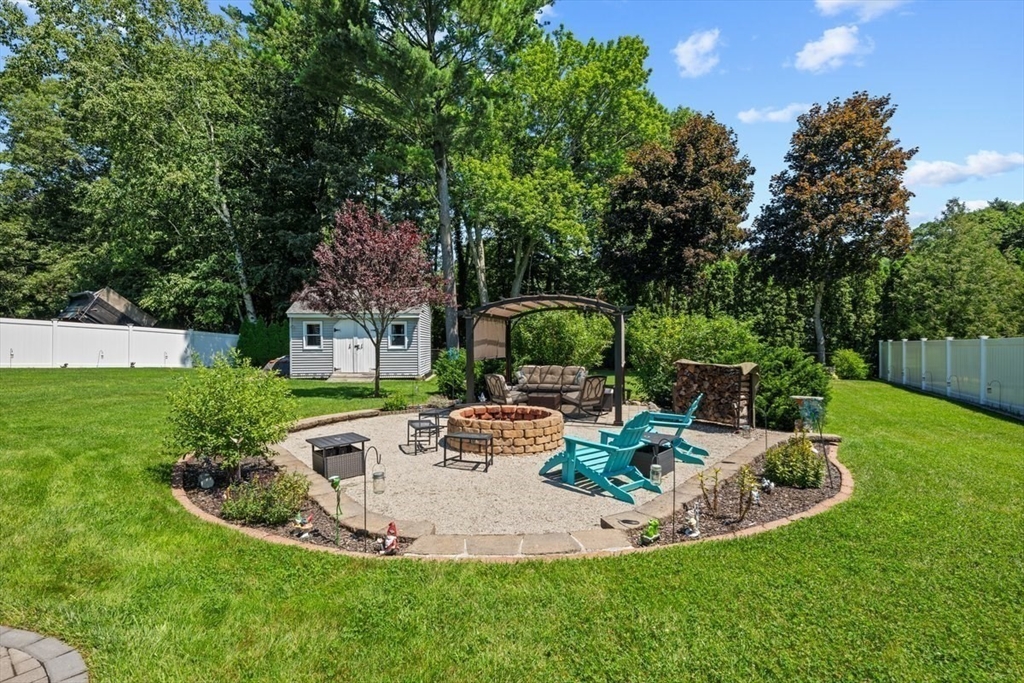33 Scenic Ave Property Photo 26