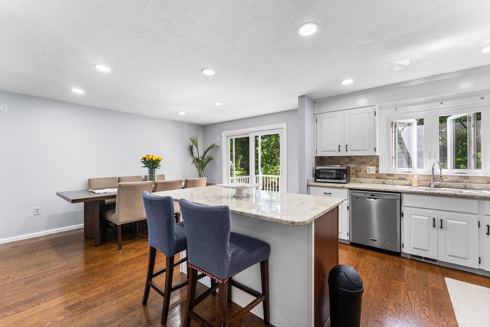 632 Washington St # A6 Property Photo 4