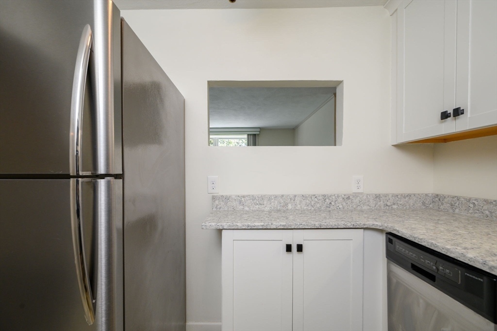 25 Woodsum Drive # 7 Property Photo 3