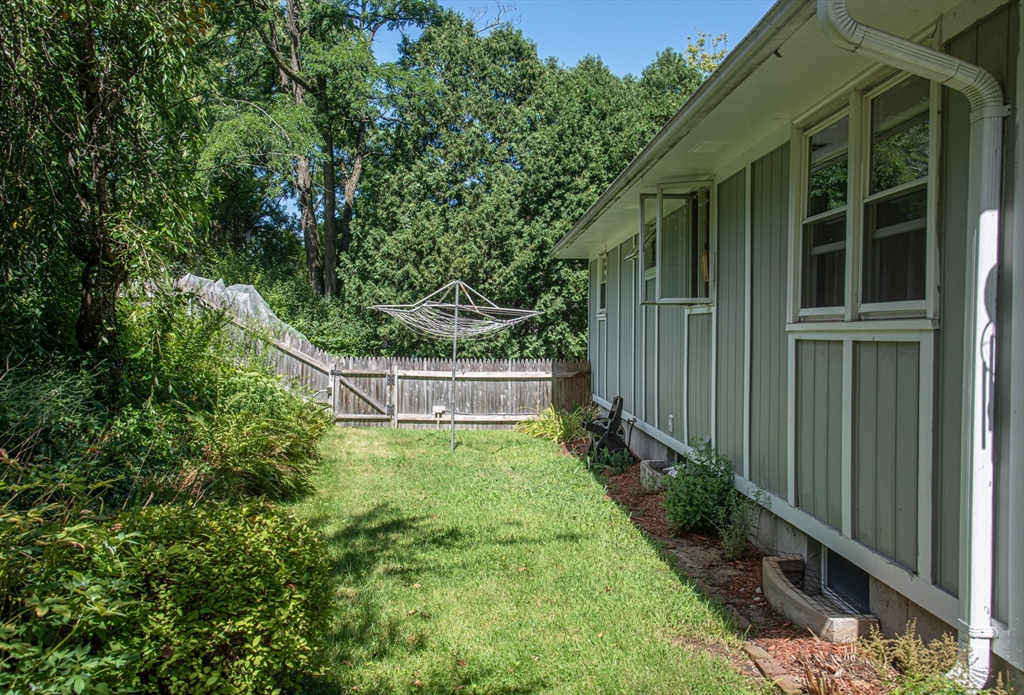 15 Clark Street Property Photo 8