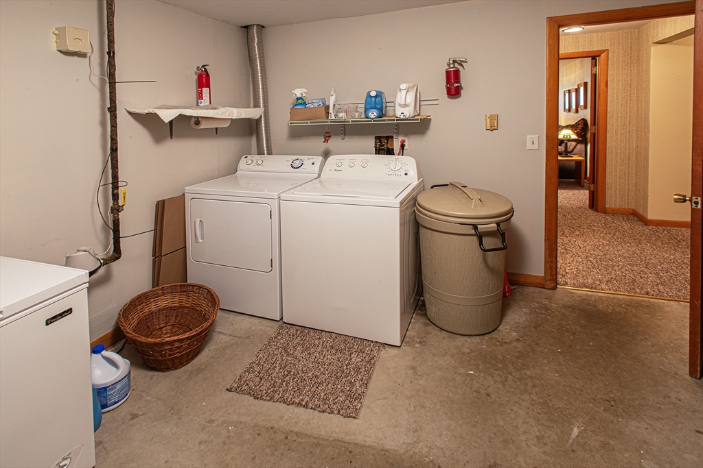 15 Clark Street Property Photo 25