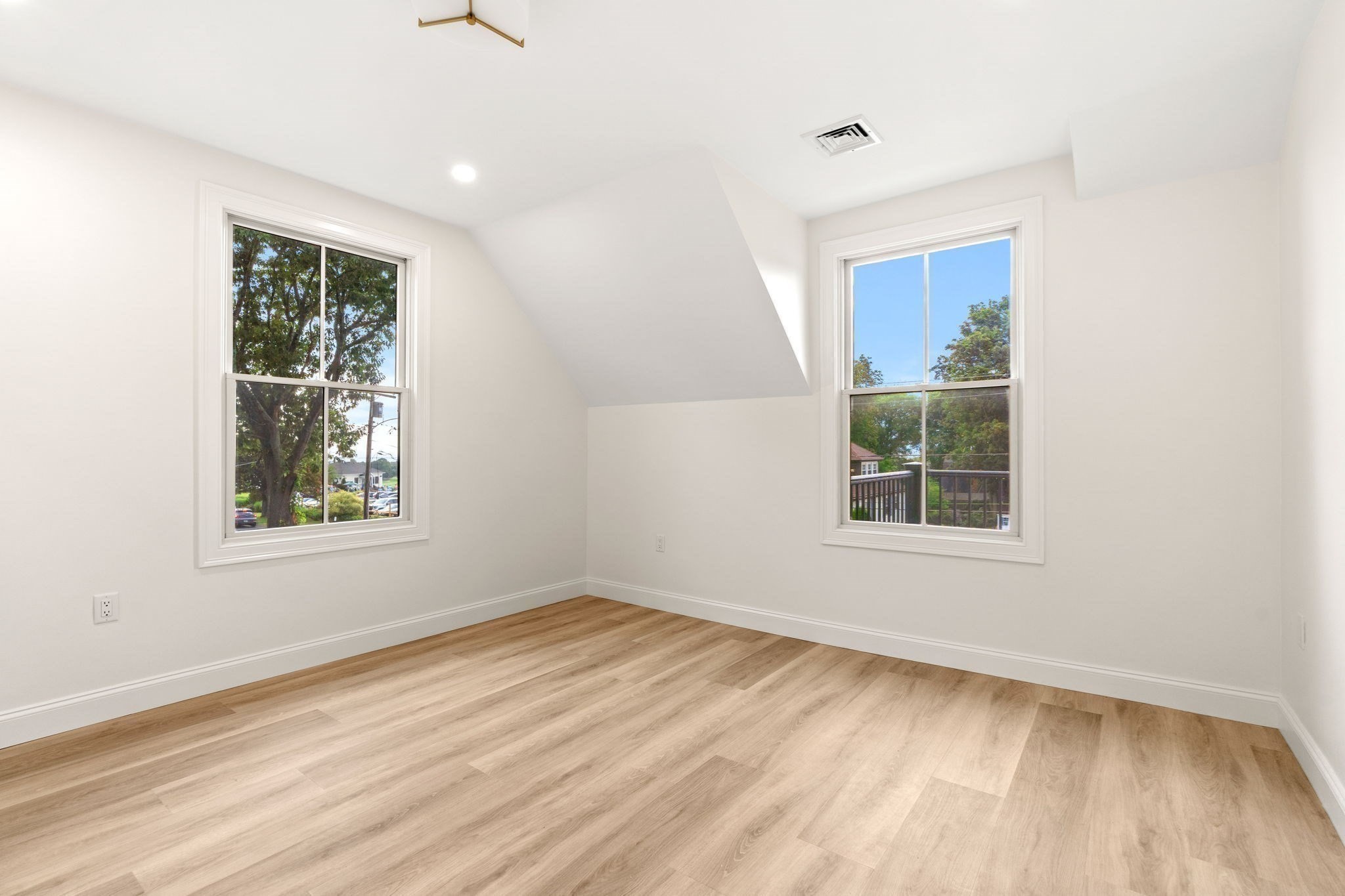 45 Beach Road Property Photo 22