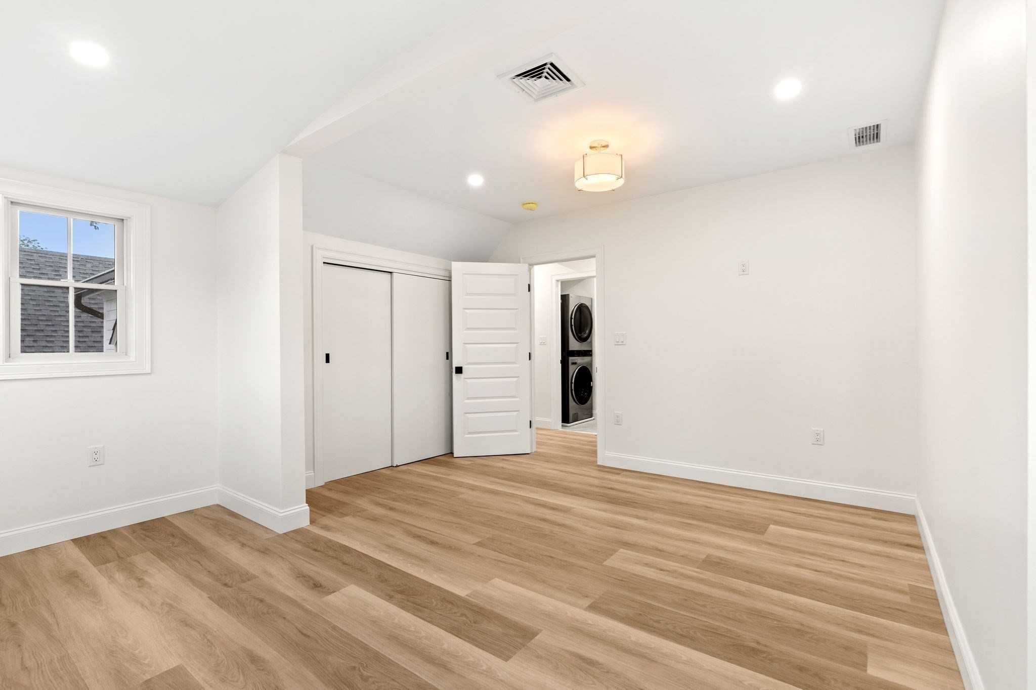 45 Beach Road Property Photo 31