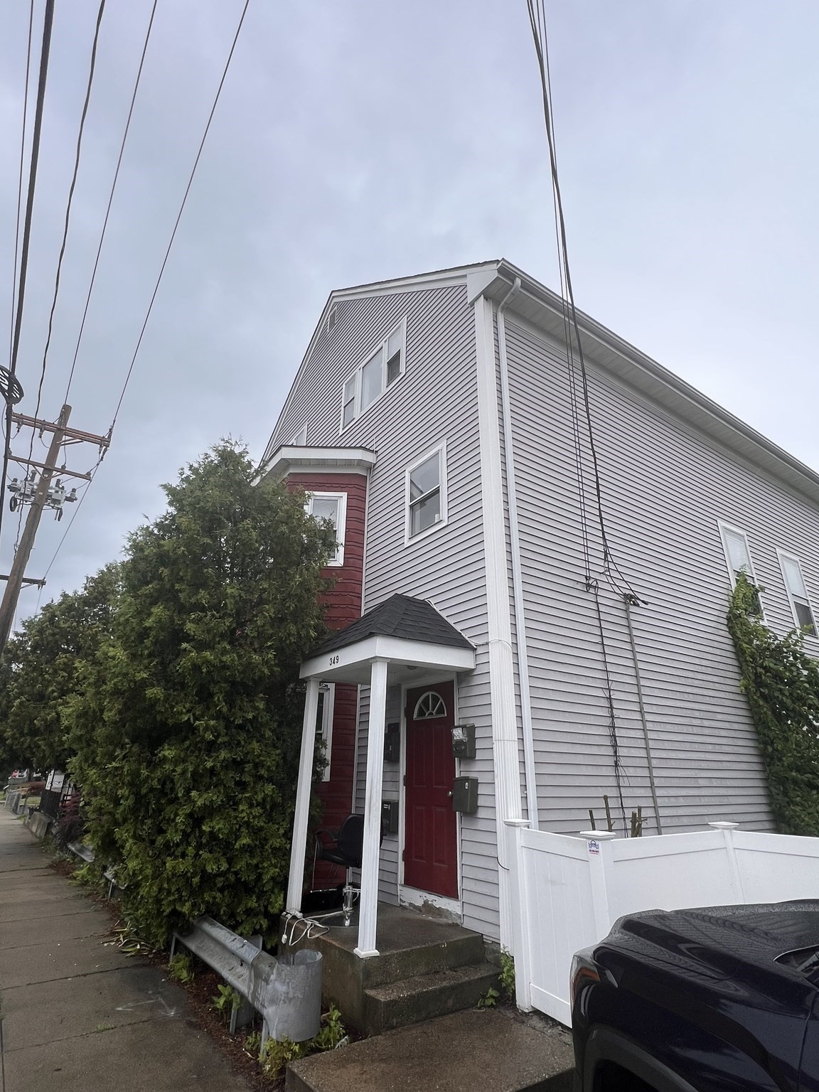 349 S Main St Property Photo 1