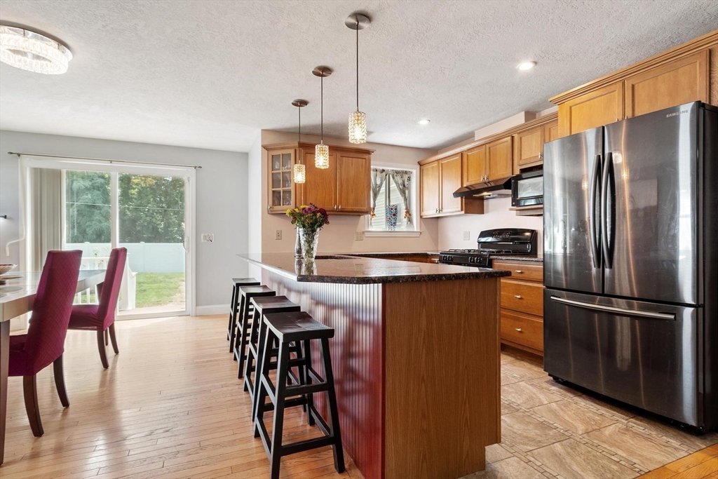 15 Pinebrook Dr Property Photo 4