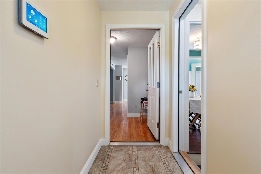 15 Pinebrook Dr Property Photo 15