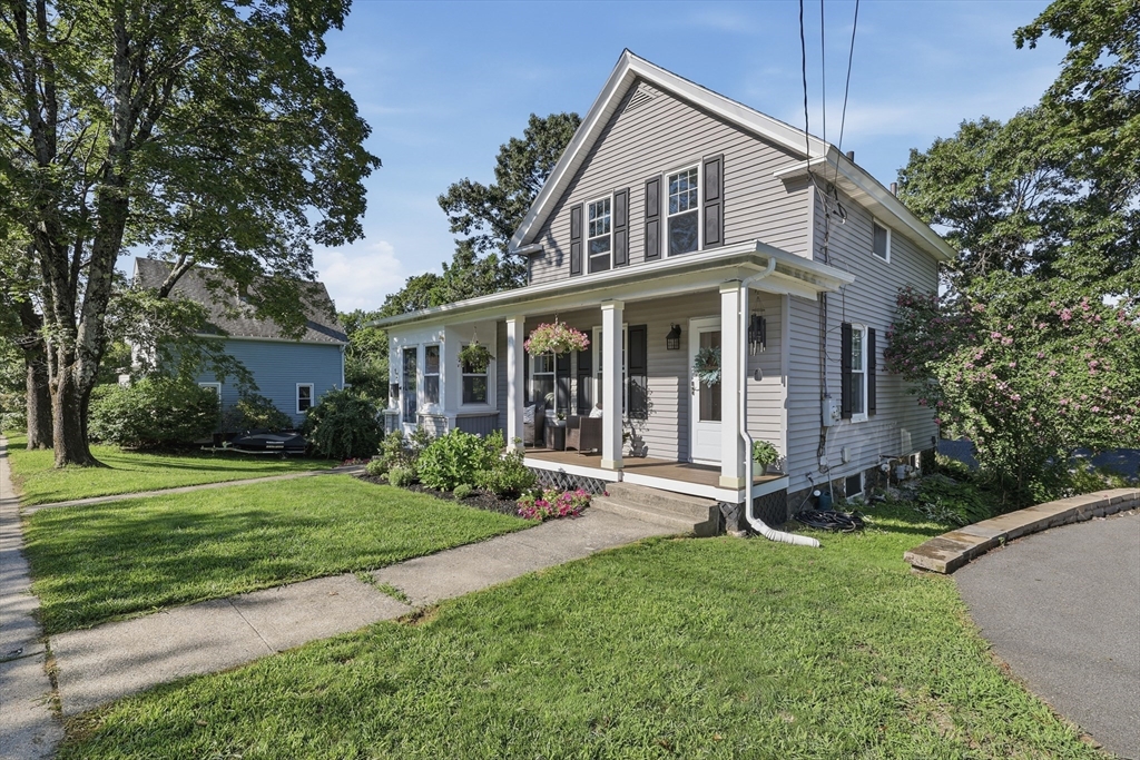 12 Elm Street Property Photo 2