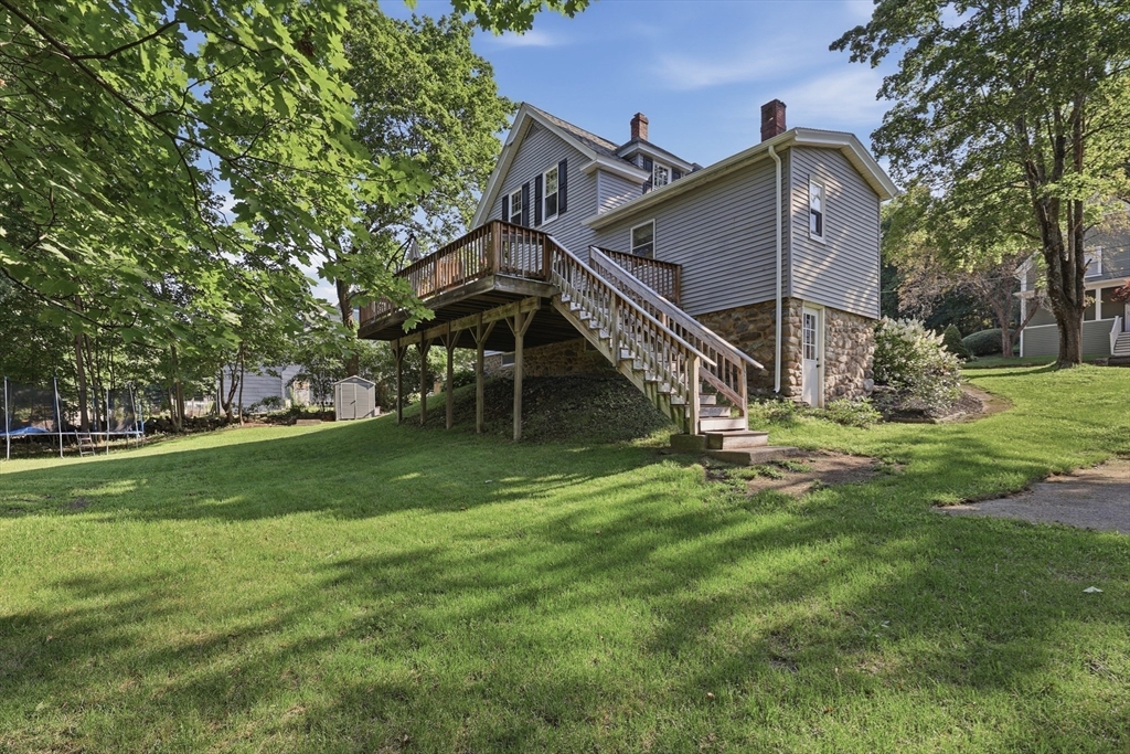 12 Elm Street Property Photo 29