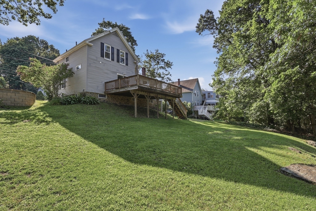 12 Elm Street Property Photo 30