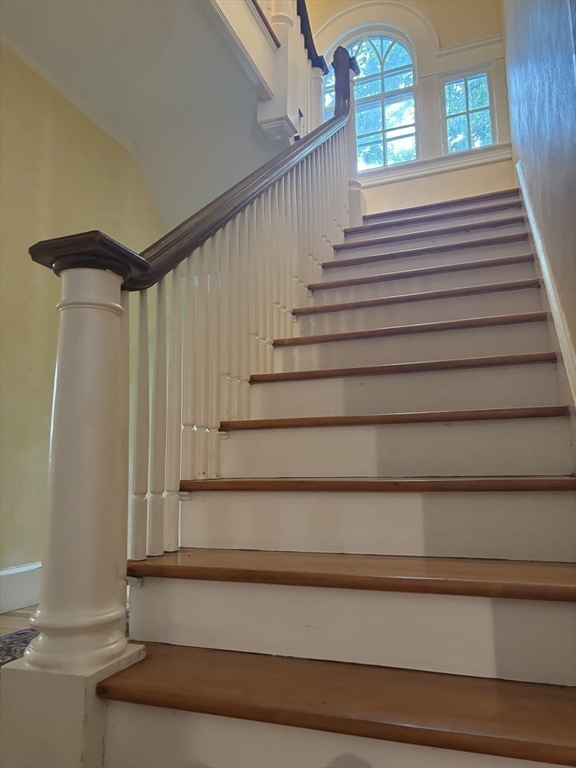 100 Dana Property Photo 23