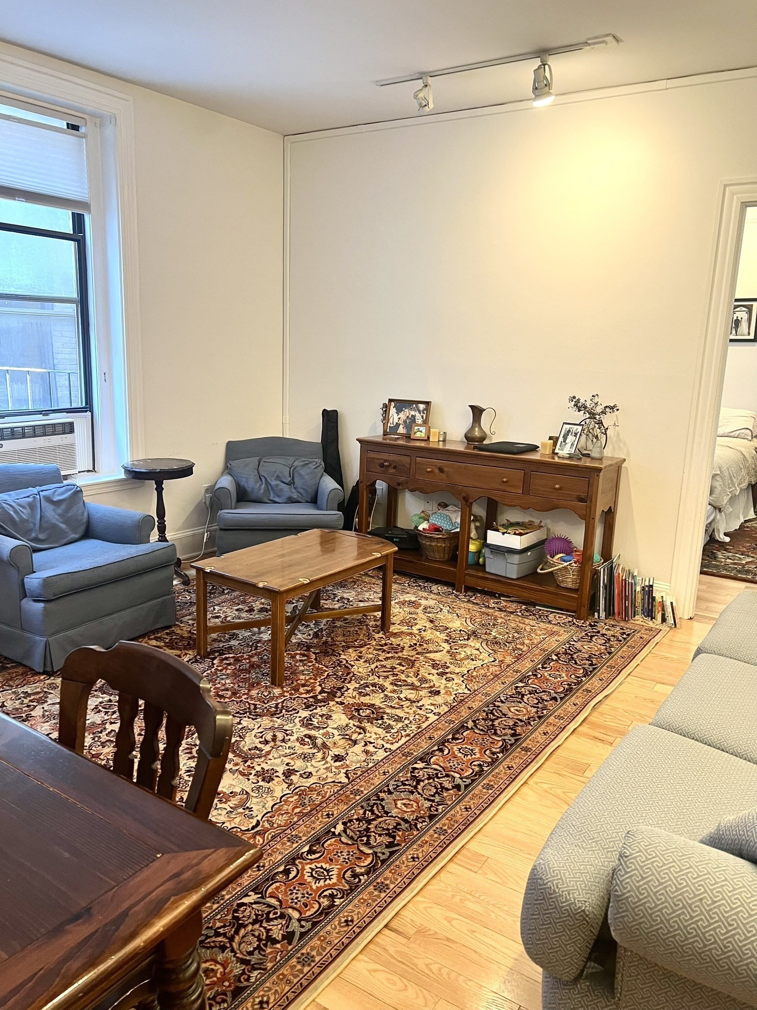 362 Commonwealth Avenue # 6C Property Photo 1