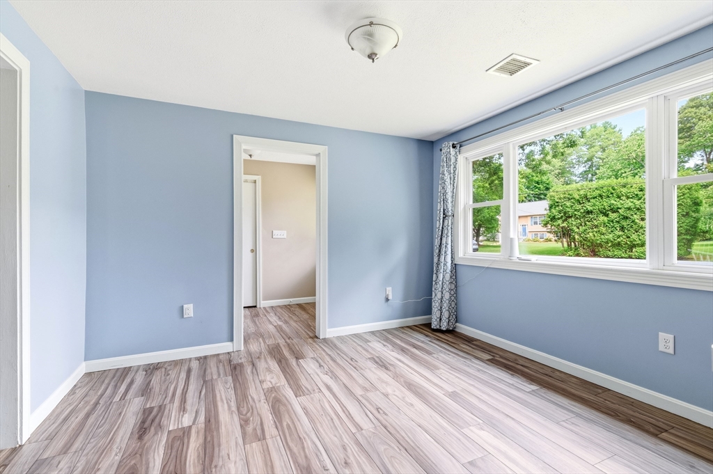 100 Stony Brook Road Property Photo 8