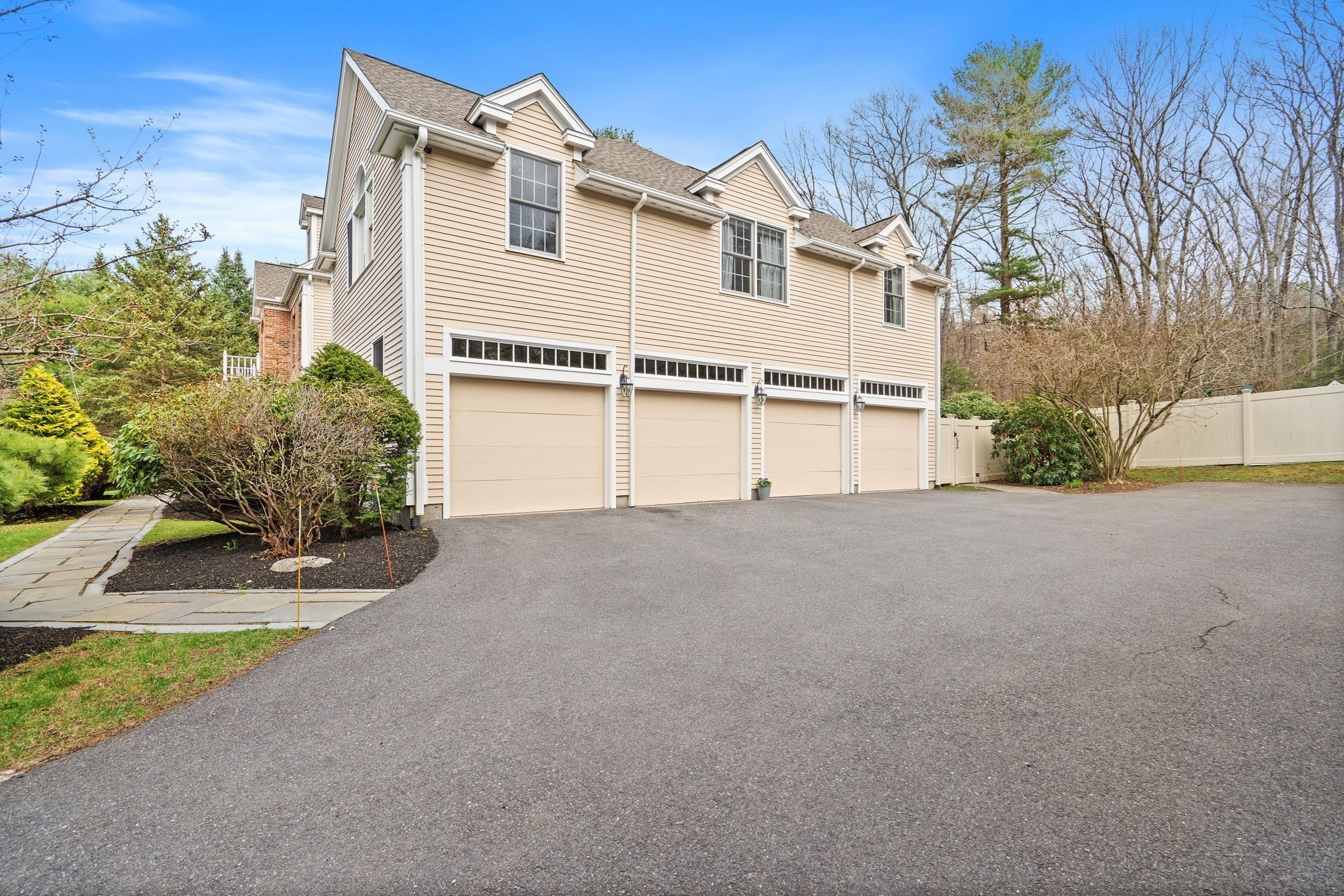 40 Bigelow Drive Property Photo 36
