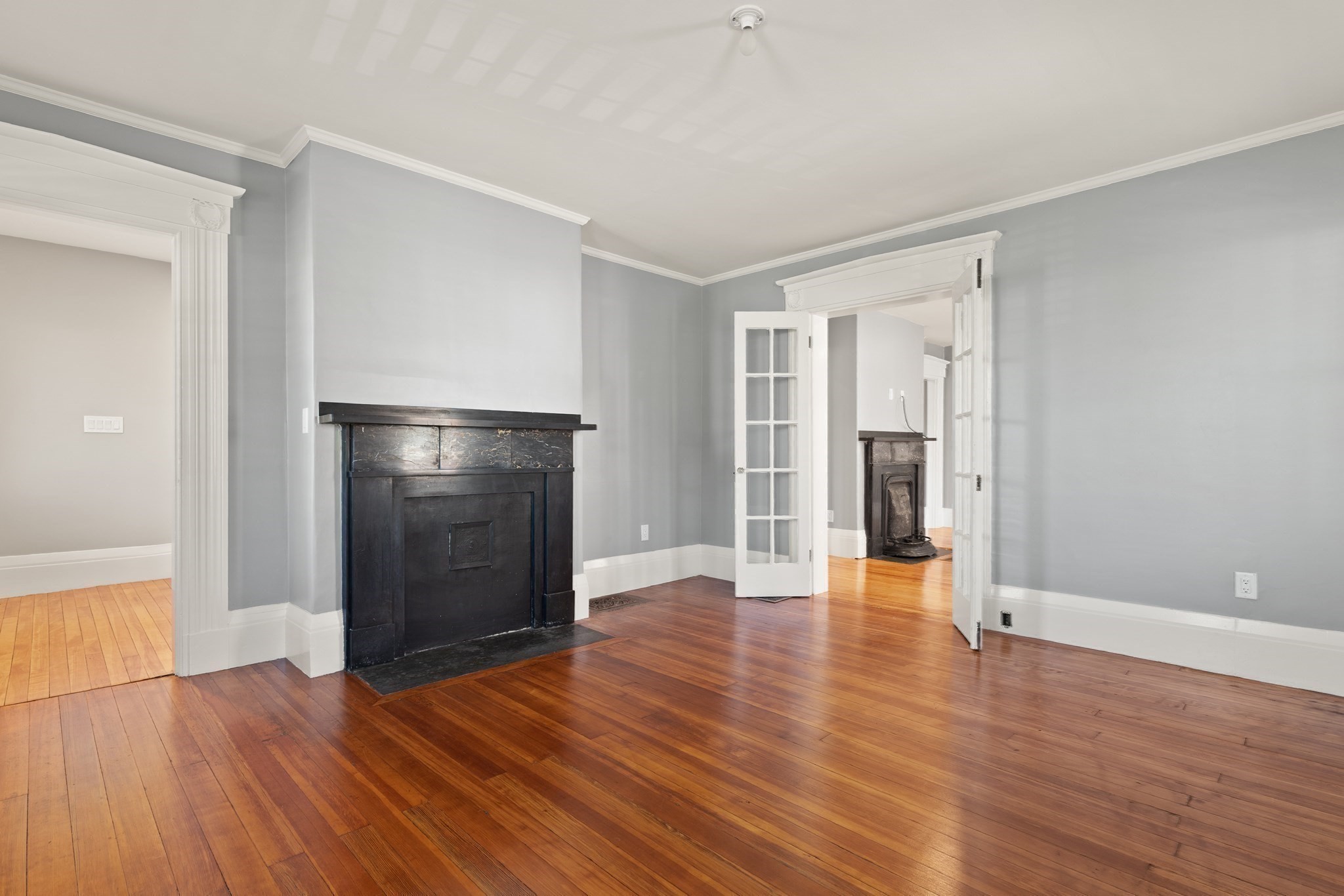 70 School St Property Photo 9