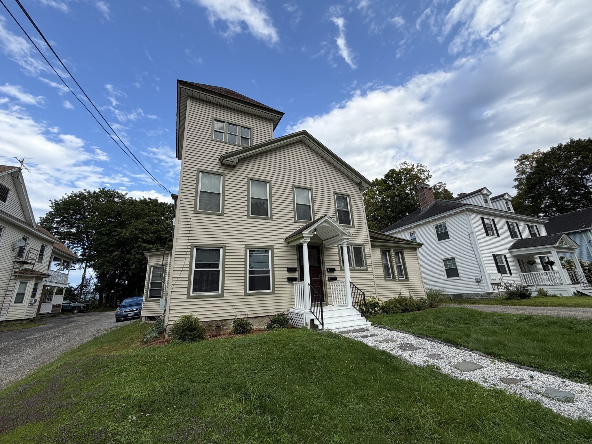 55 Pomeroy Ave # 3 Property Photo 1