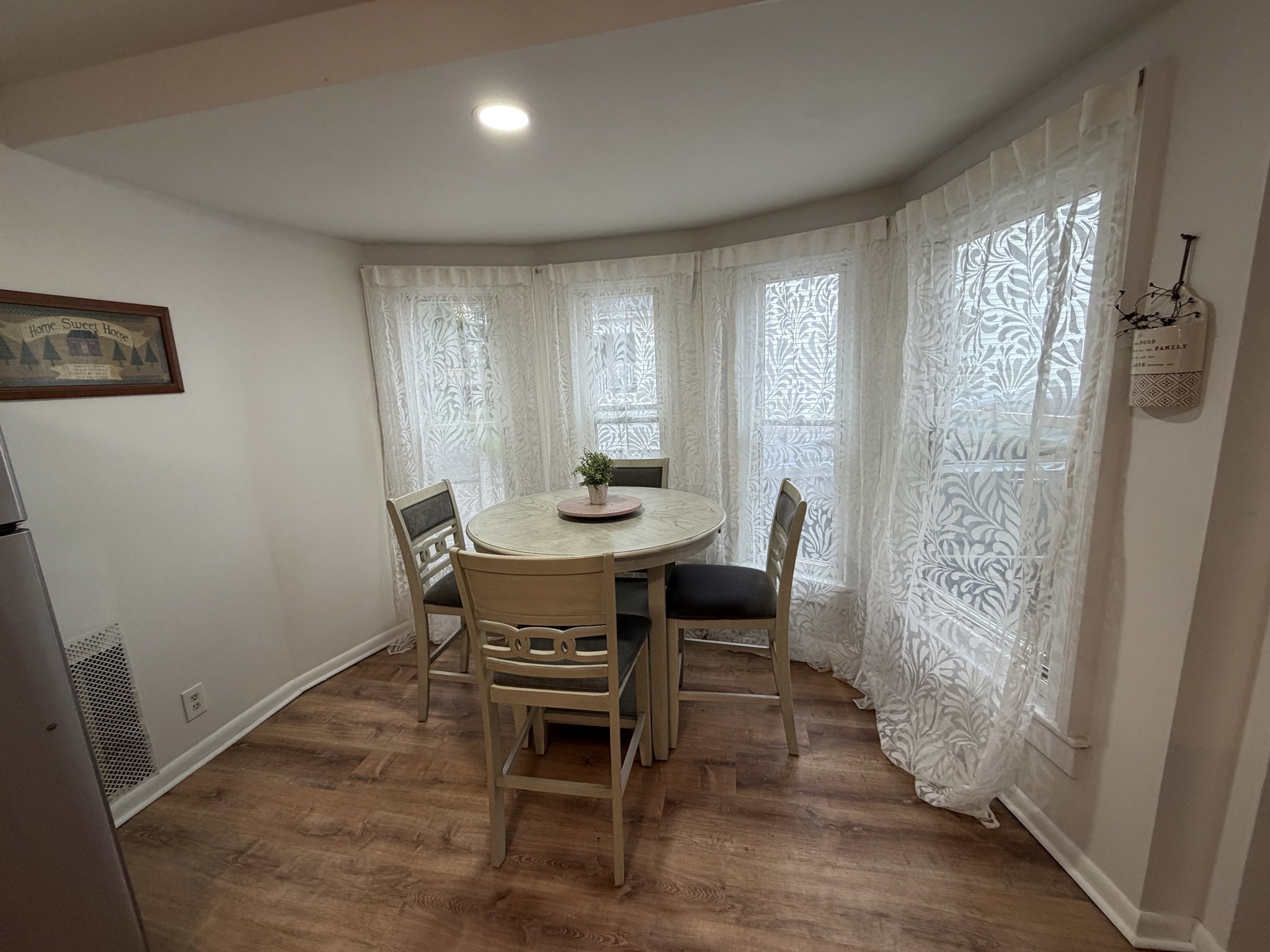 55 Pomeroy Ave # 3 Property Photo 7