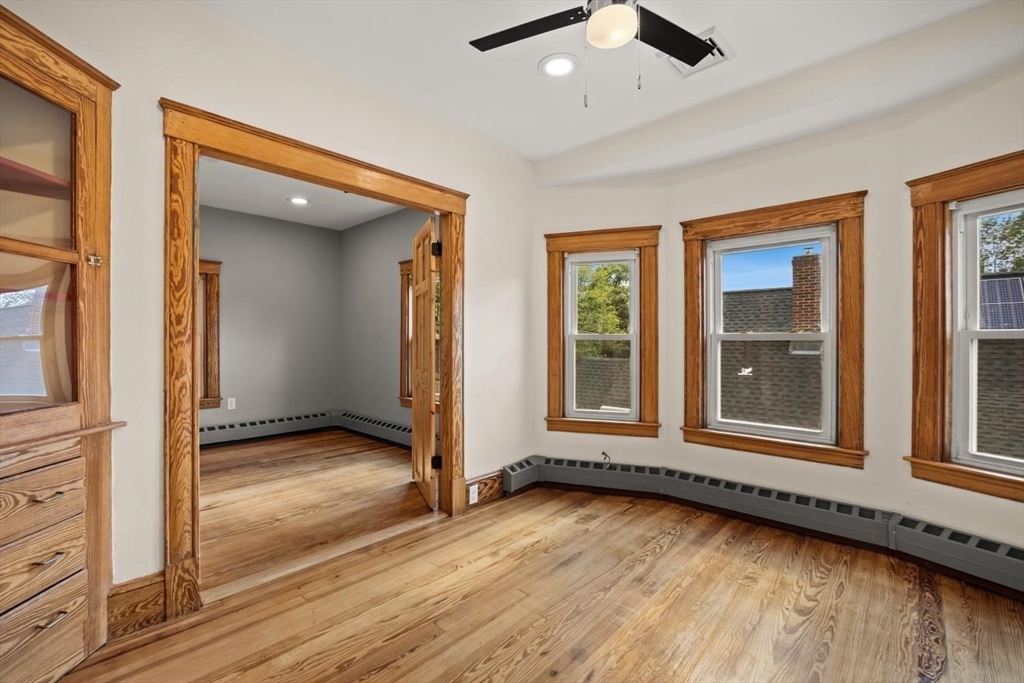 227 Dover St Property Photo 13