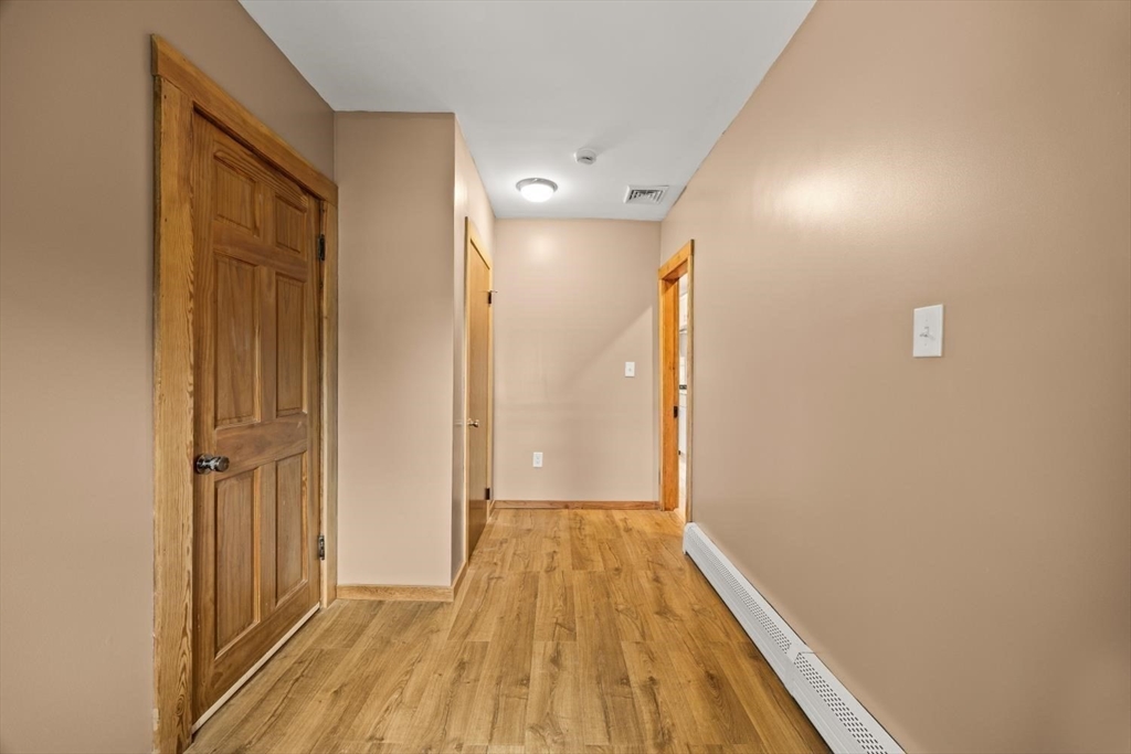 227 Dover St Property Photo 19
