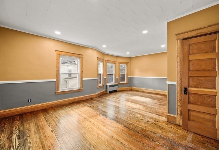 227 Dover St Property Photo 26