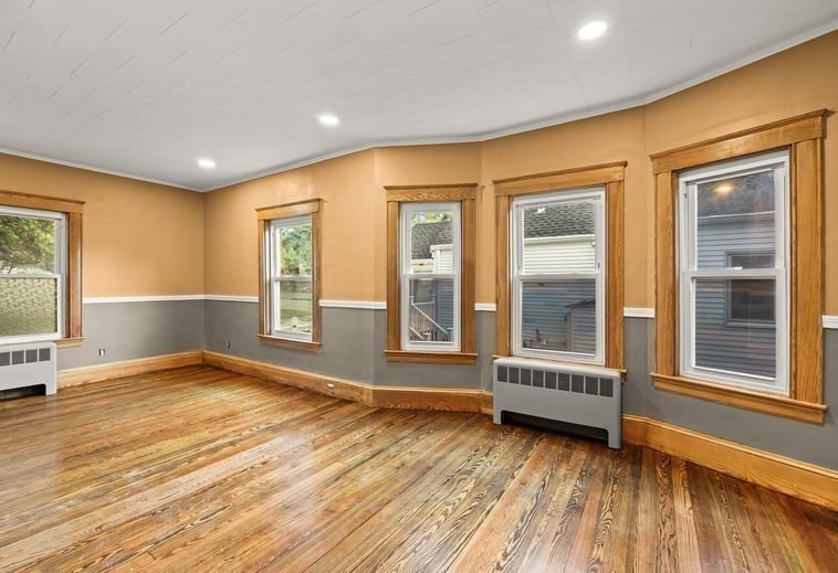 227 Dover St Property Photo 27