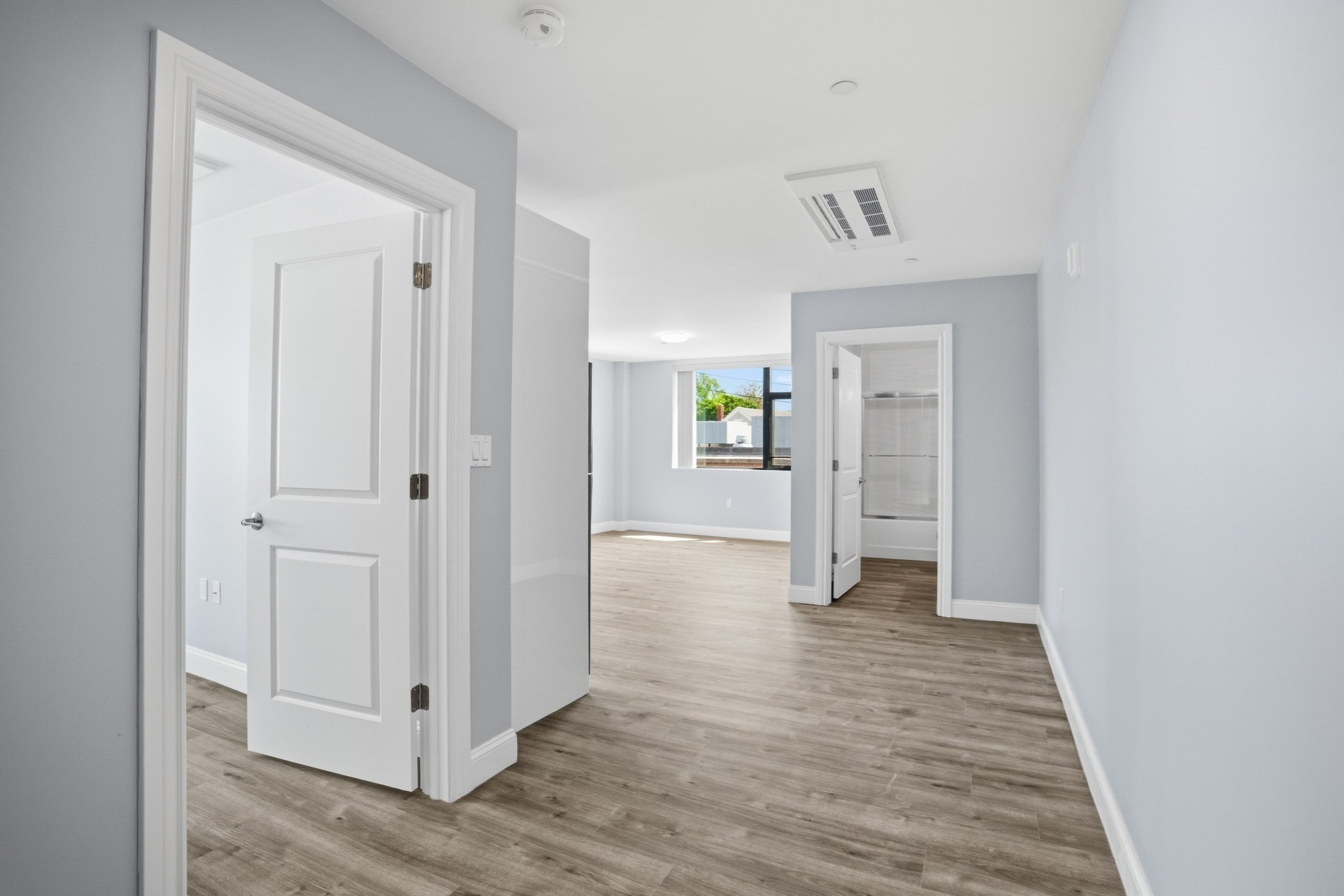 632 Centre St # 204 Property Photo 6