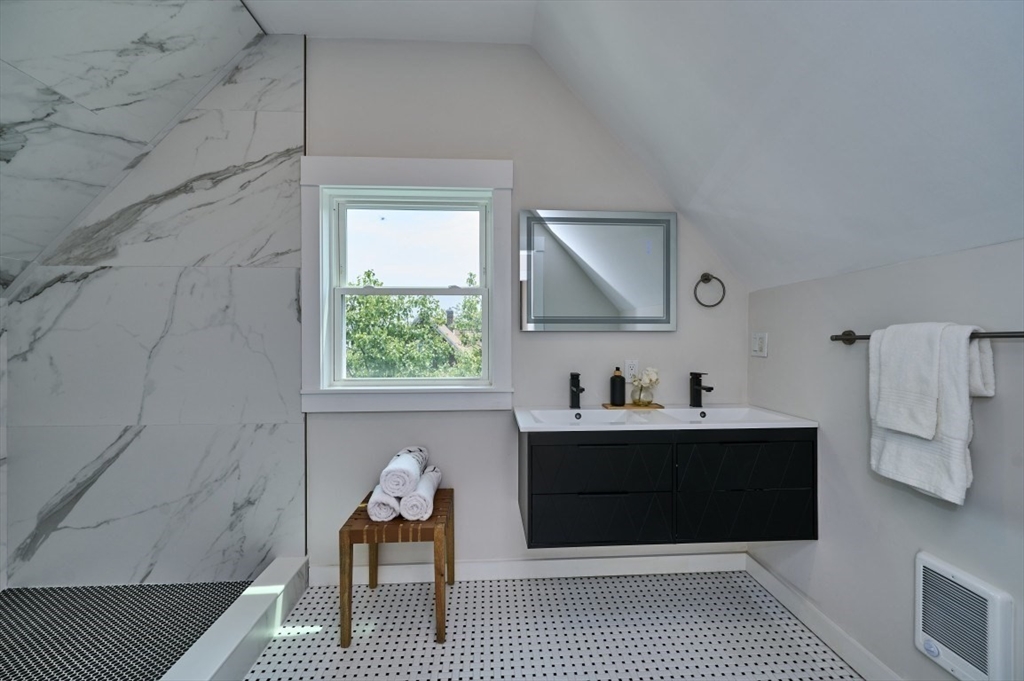 17 Macarthur Street Property Photo 16