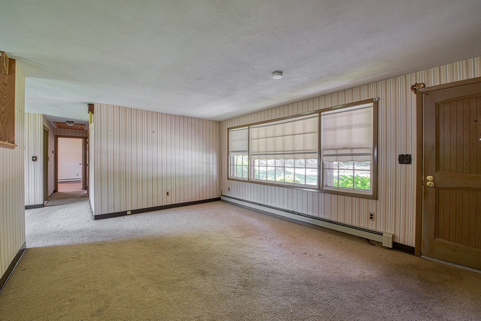33 Upton St Property Photo 9