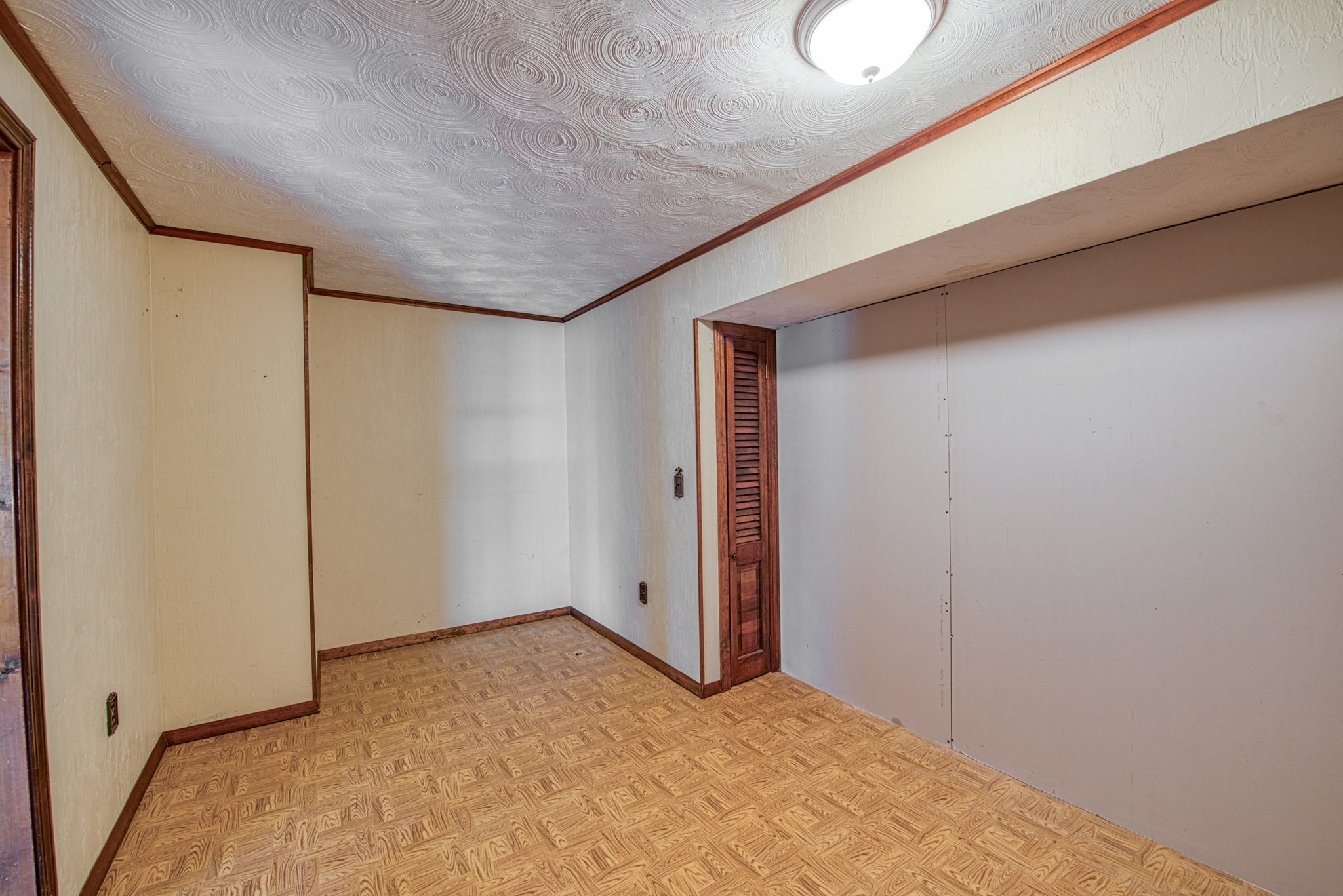 33 Upton St Property Photo 18