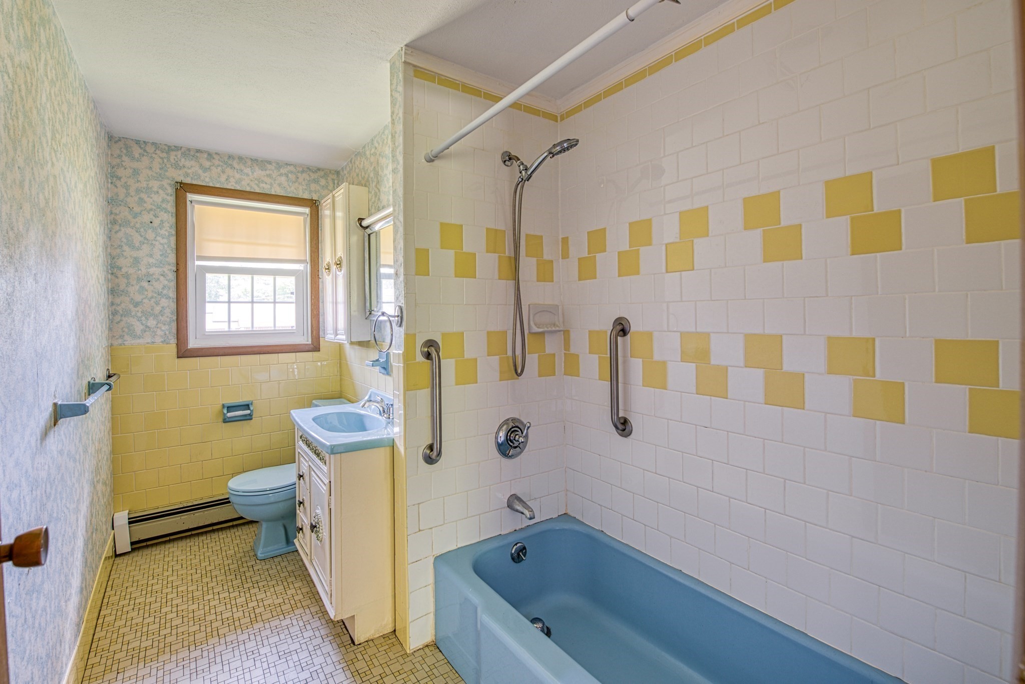 33 Upton St Property Photo 29
