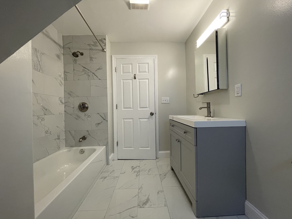 14 Wabon St Property Photo 36