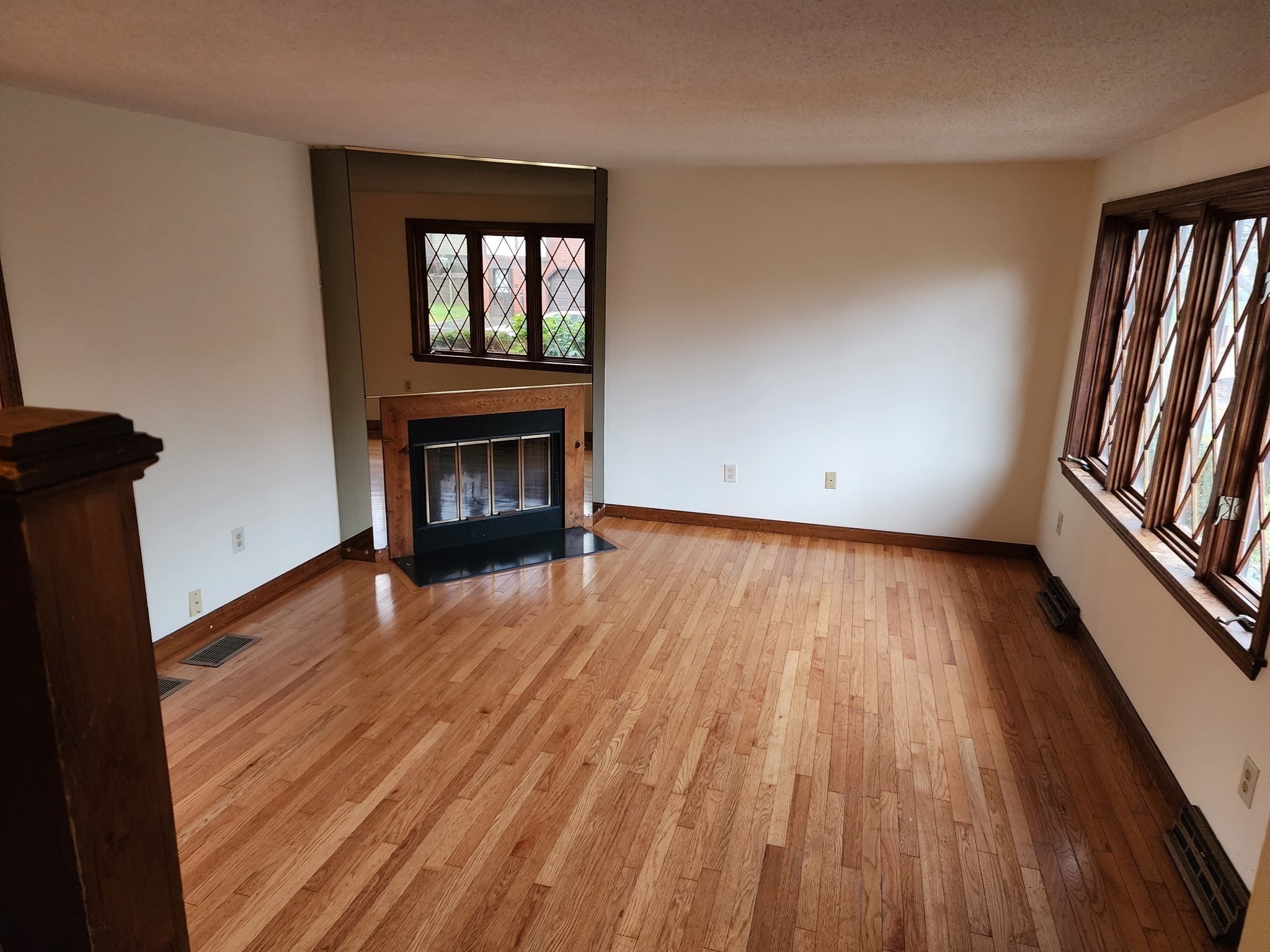 B7 Scotty Hollow Dr # B7 Property Photo 9