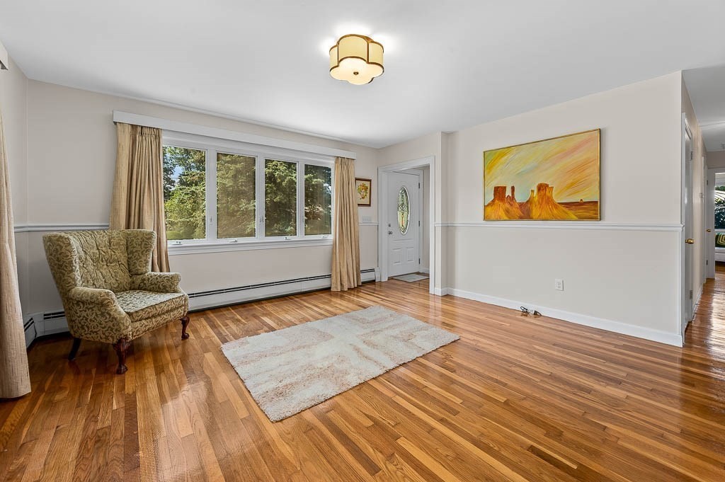 208 Stony Brook Road Property Photo 3