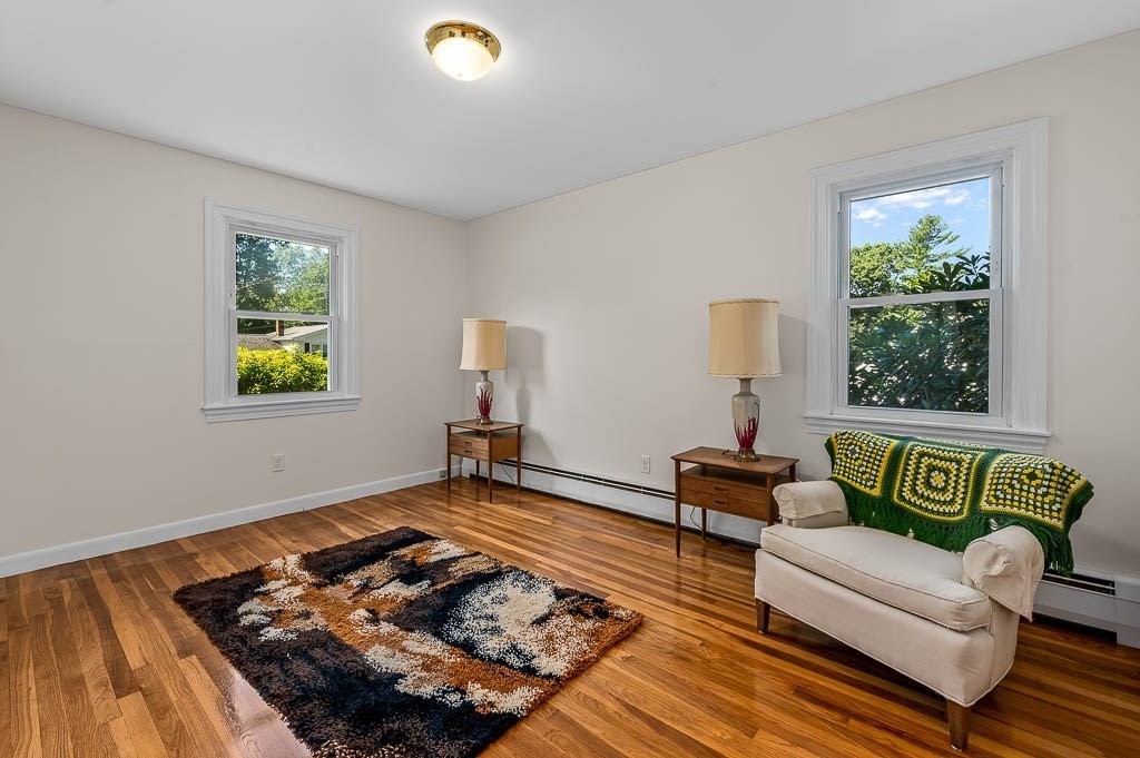208 Stony Brook Road Property Photo 4