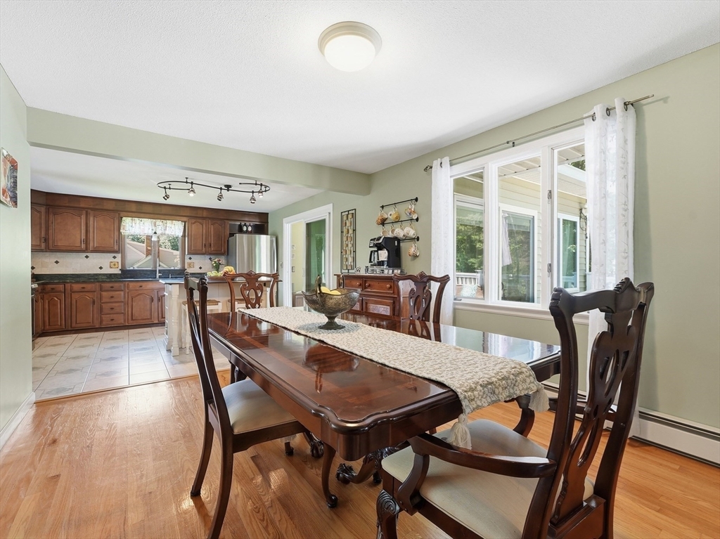 98 Mclean Parkway Property Photo 4