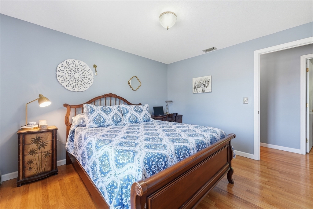 98 Mclean Parkway Property Photo 16