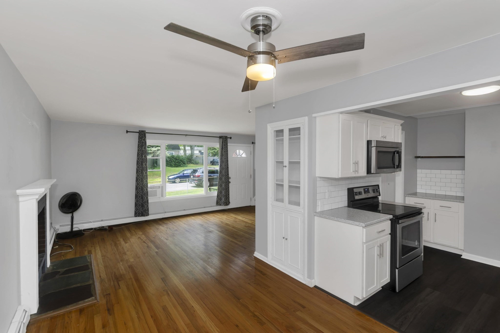 155 Old Farm Rd Property Photo 7