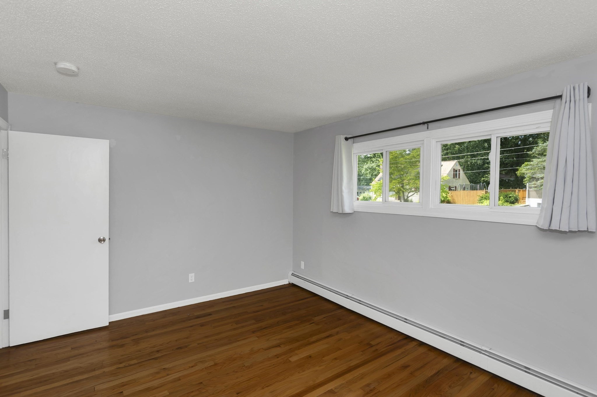 155 Old Farm Rd Property Photo 11