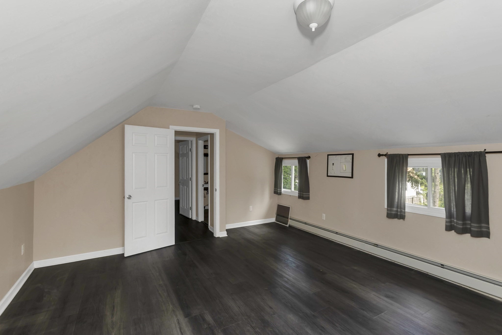155 Old Farm Rd Property Photo 21
