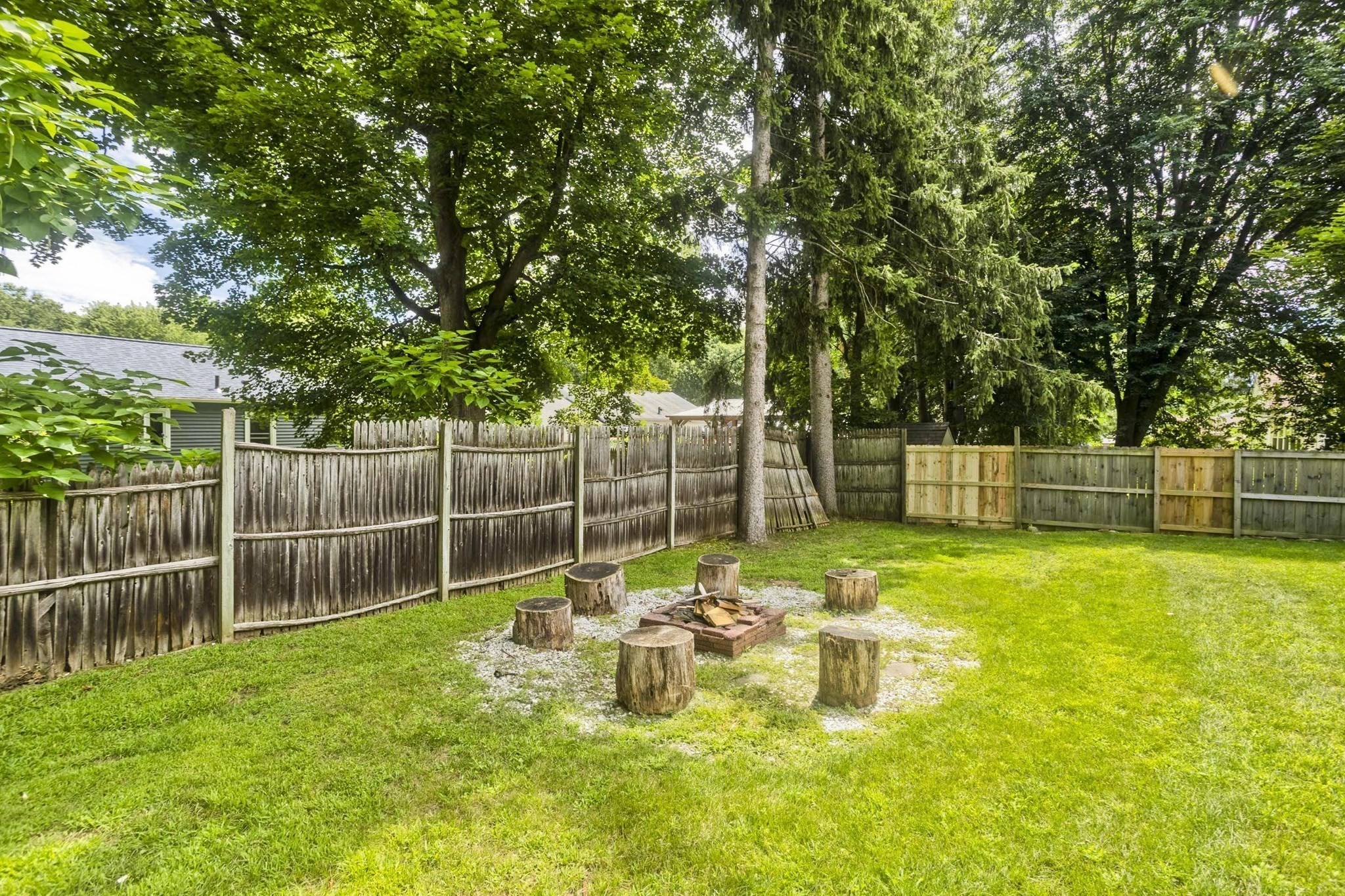 155 Old Farm Rd Property Photo 33