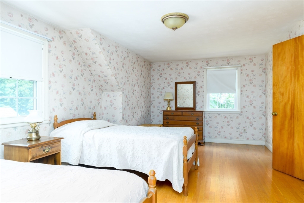 44 Zenith Drive Property Photo 14