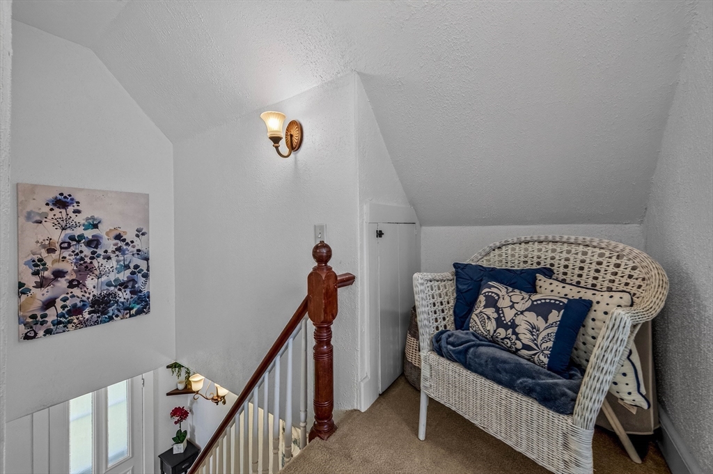140 Elm St Property Photo 24