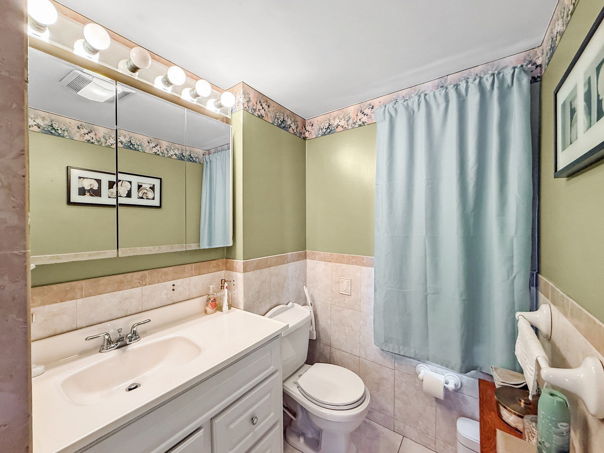 28 Ferry St Property Photo 14
