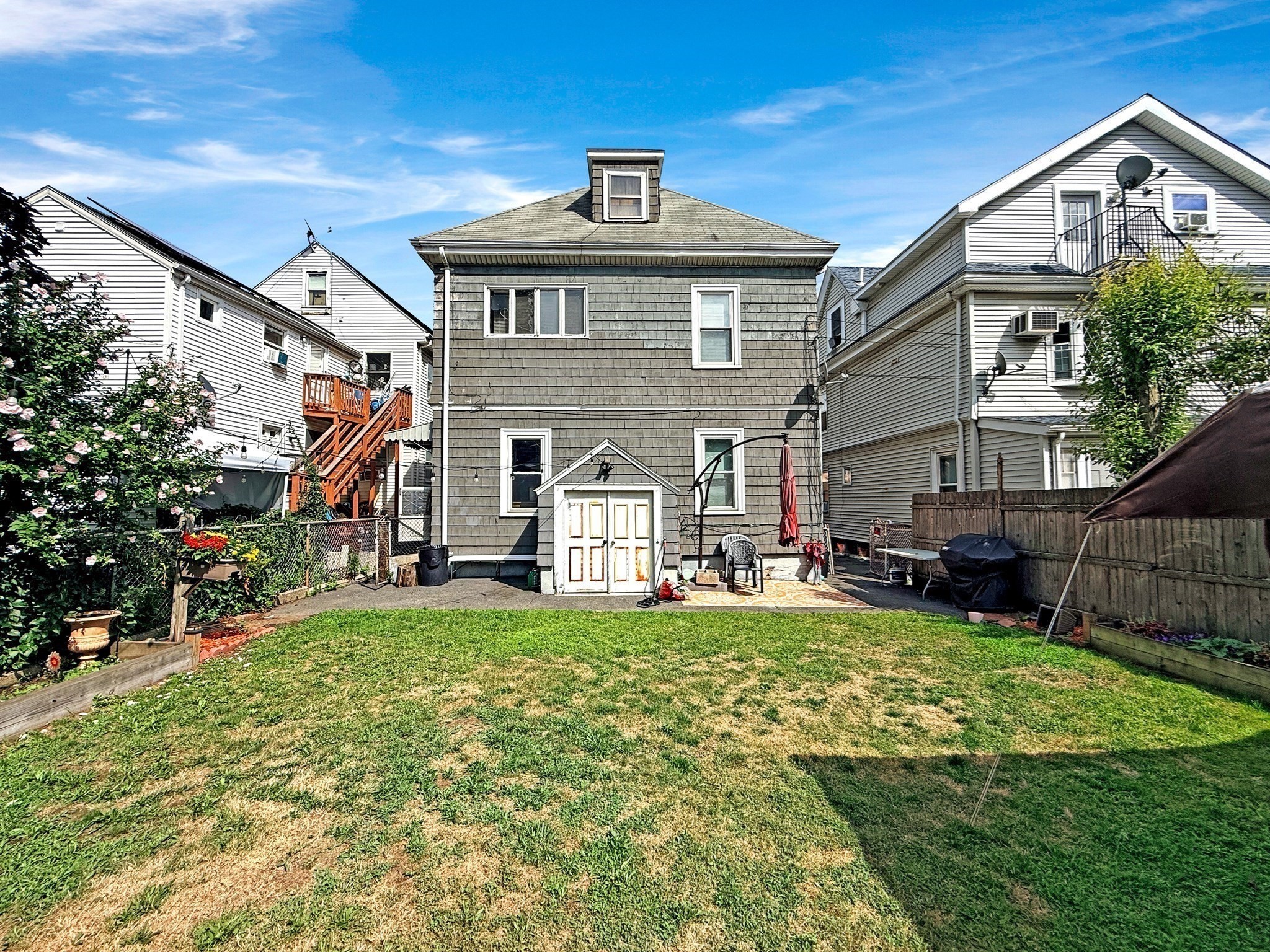 28 Ferry St Property Photo 26