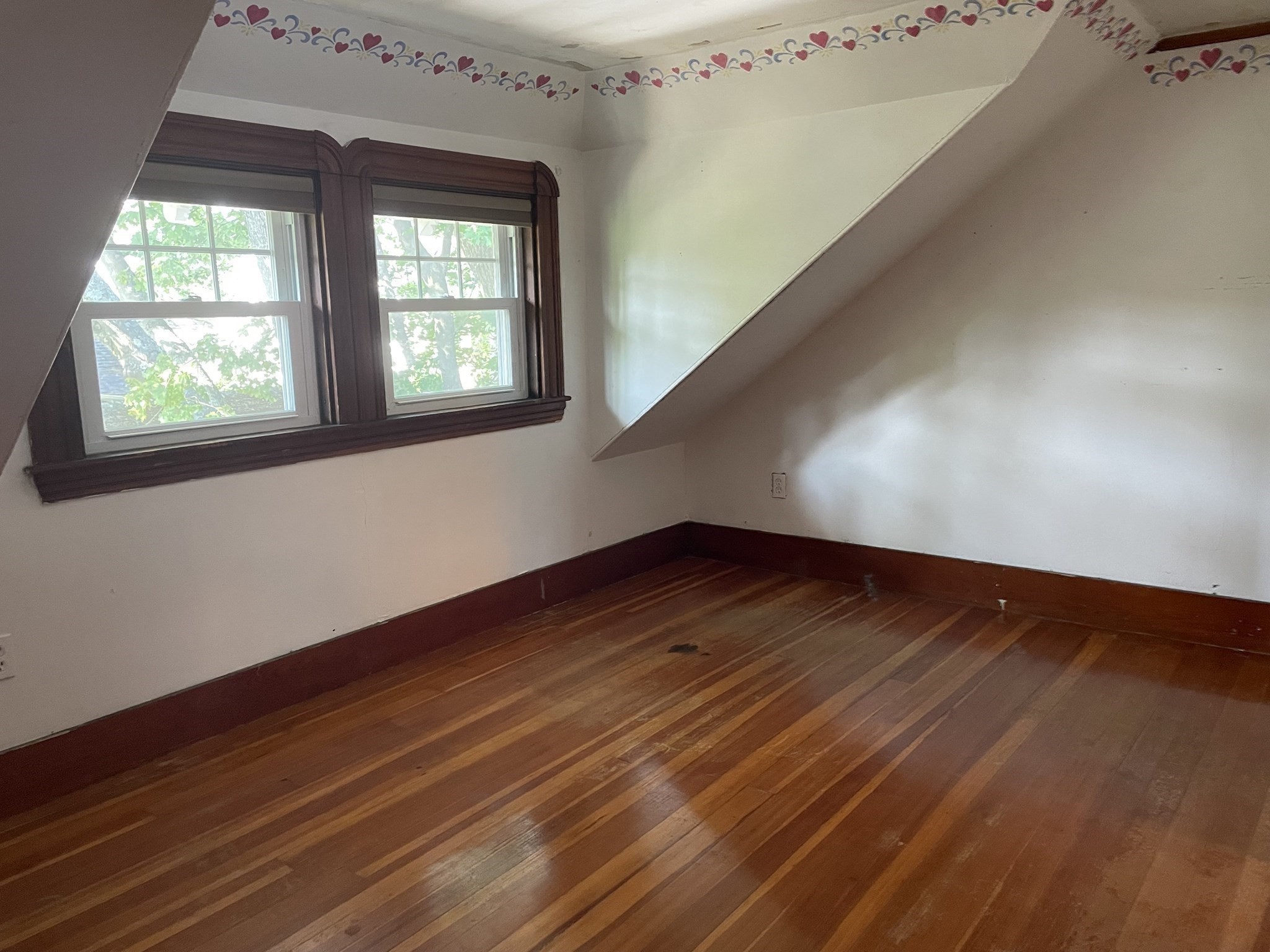 12 Tilton Ave Property Photo 33
