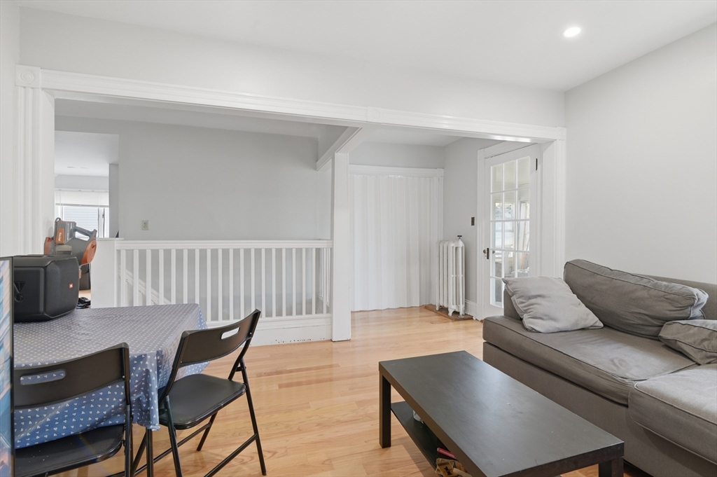 9 Vassall St Property Photo 5