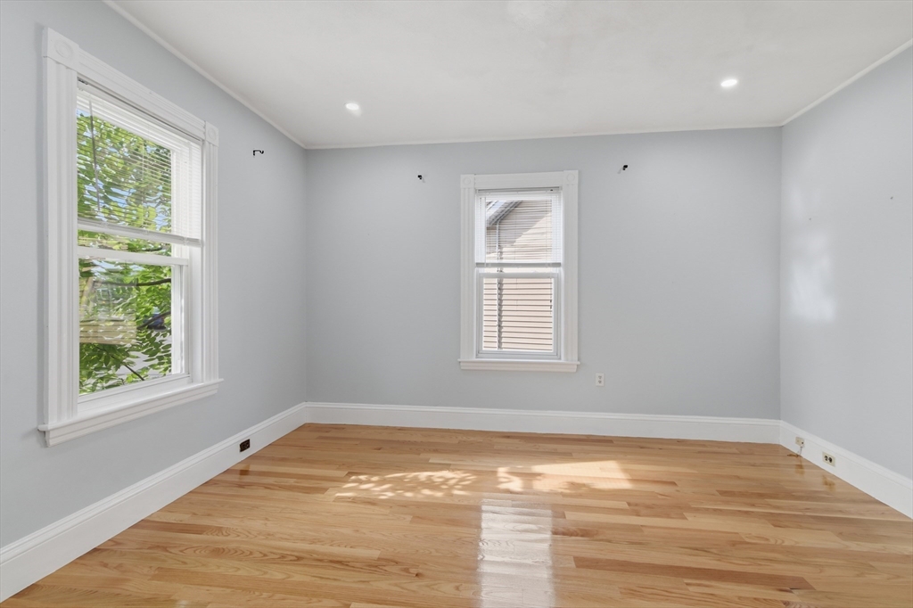 9 Vassall St Property Photo 25