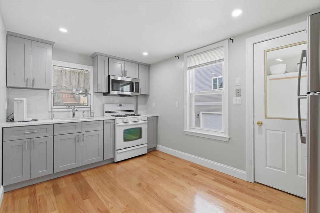 9 Vassall St Property Photo 32