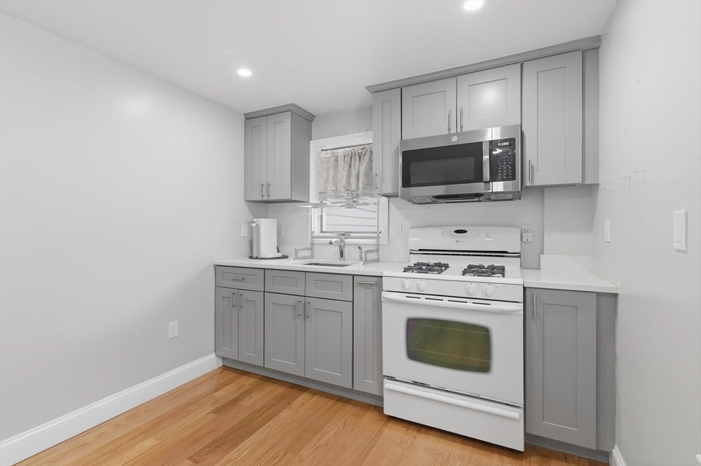 9 Vassall St Property Photo 33