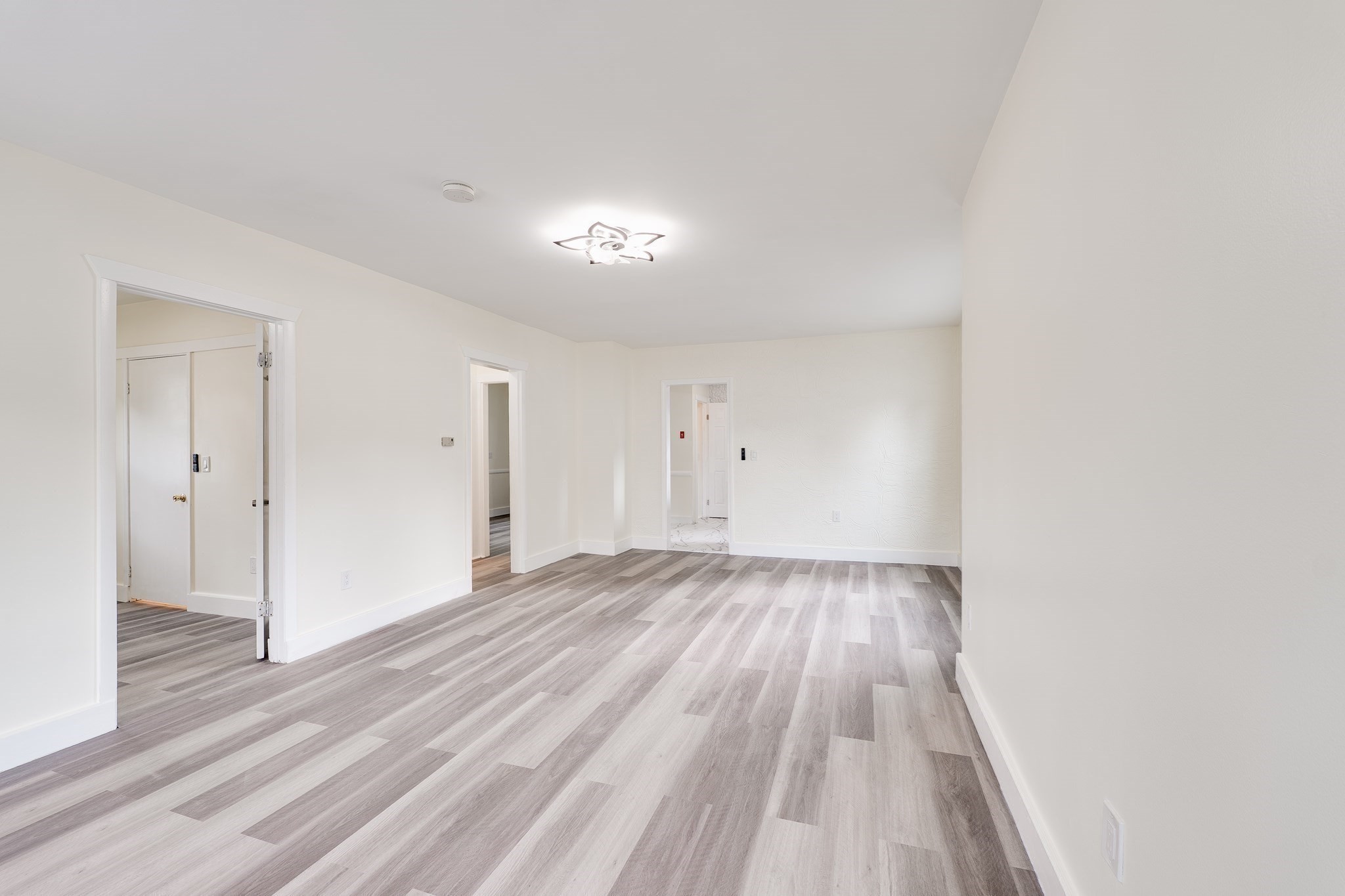 17 Bushwick Place Property Photo 8